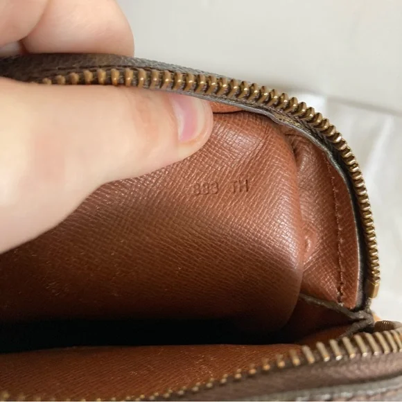 LOUIS VUITTON Monogram Vintage Crossbody Amazone Amazon Nile St. Cloud Bag Purse - Picture 9 of 9